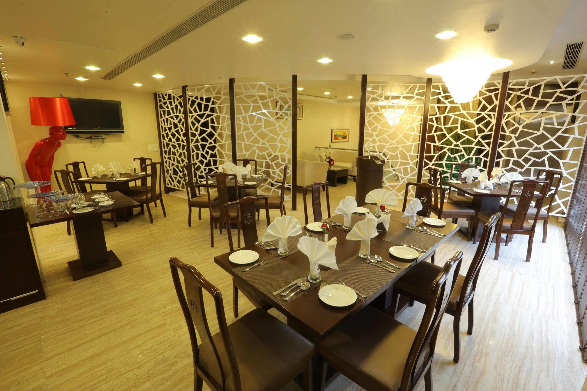 Five Elements Hotels Delhi- North Avenue Nowe Delhi Zewnętrze zdjęcie