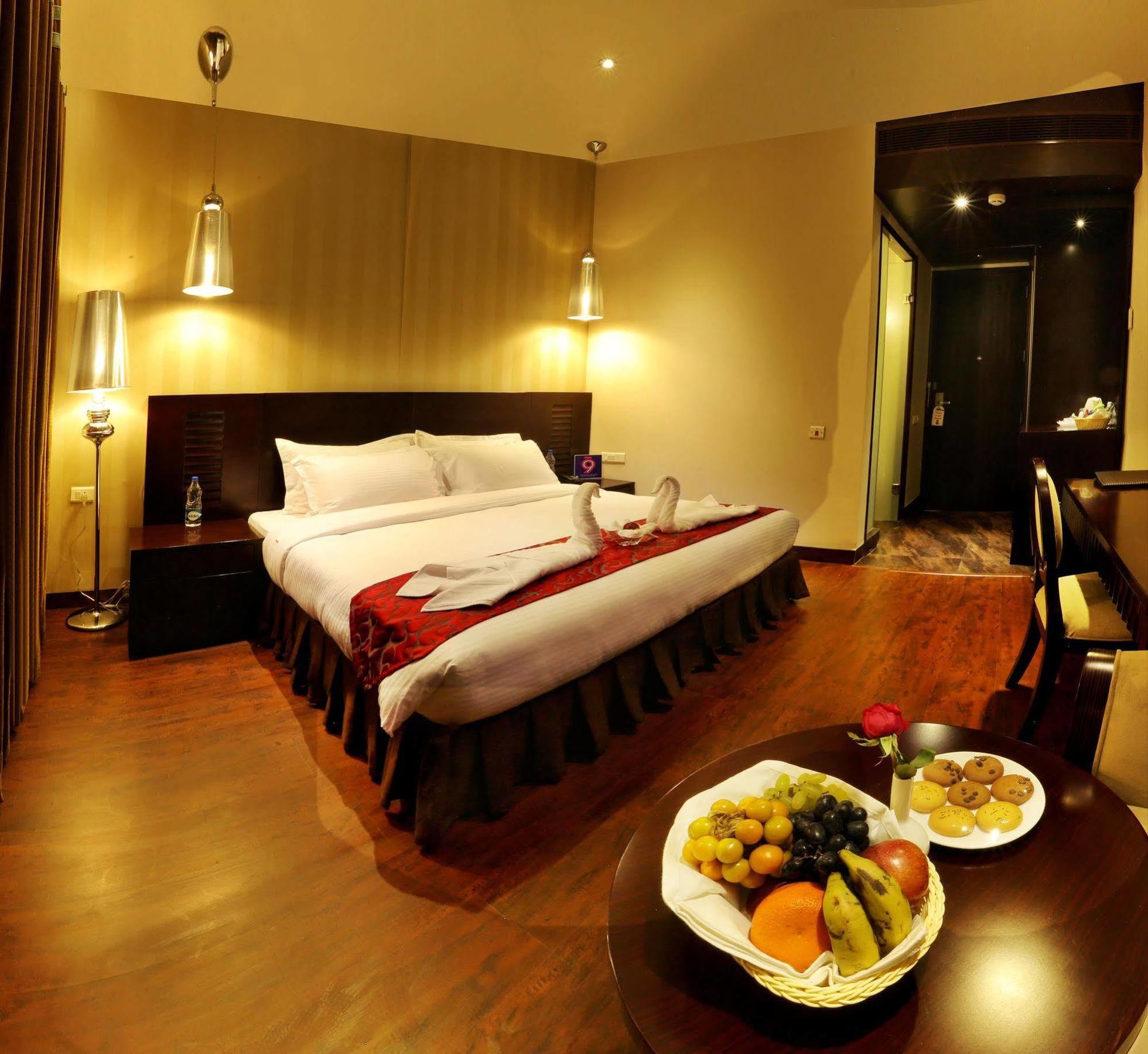 Five Elements Hotels Delhi- North Avenue Nowe Delhi Zewnętrze zdjęcie